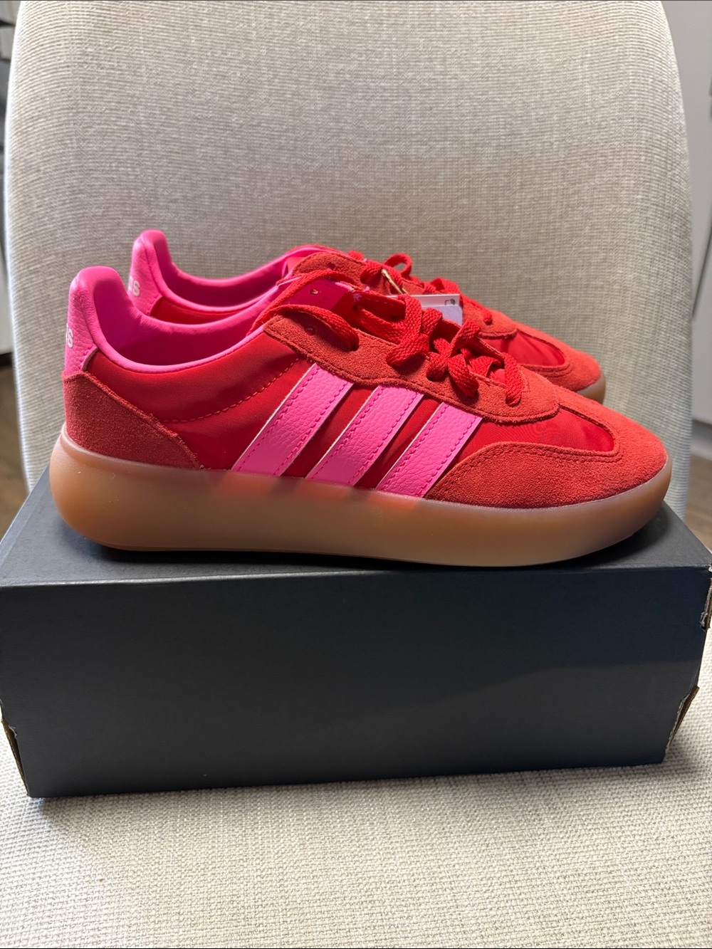 adidas Barreda Decoda Red/Pink Sneakers with Gum Sole size 5 Junior